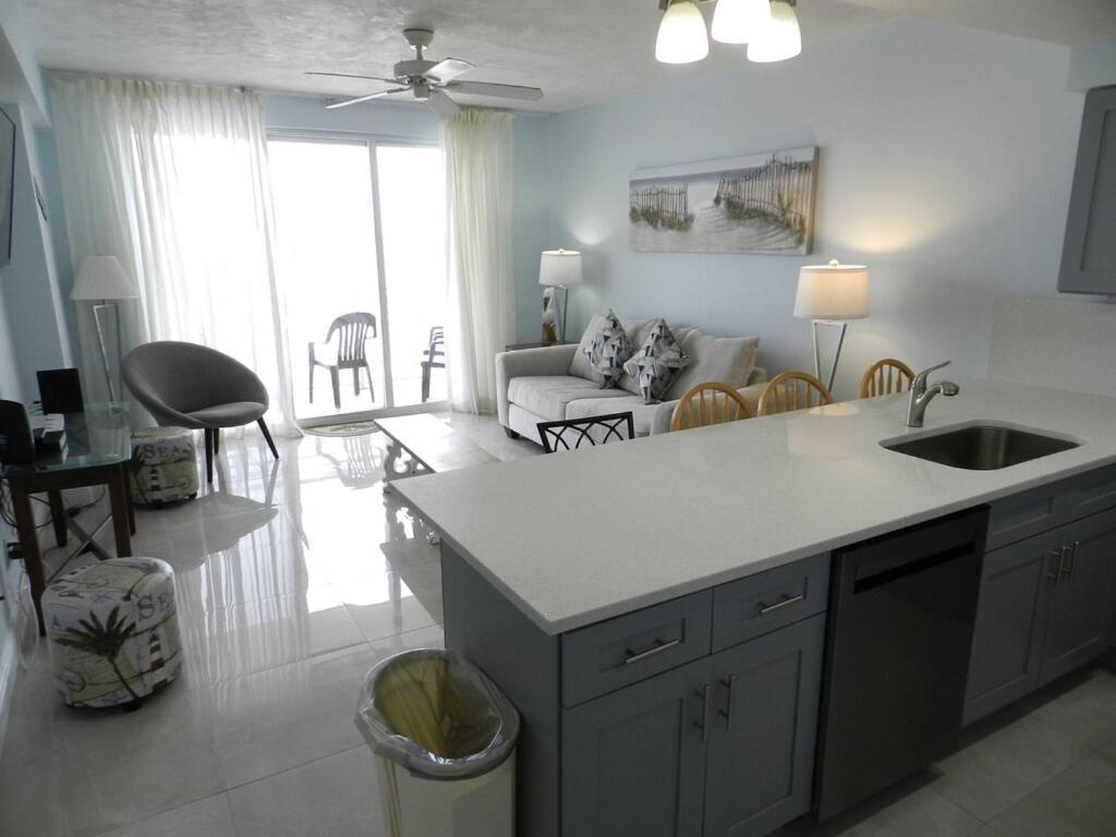 דייטונה ביץ' 1 Bedroom Resort Condo Direct Oceanfront Wyndham Ocean Walk - Daytona Funland 1307 מראה חיצוני תמונה